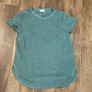 Anthropologie Green t. la Tunic Top